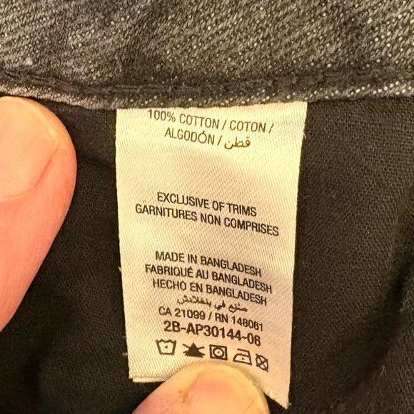 🇨🇦Any 3@$33🇨🇦 ARDENE Women's Baggy Medium Rise Faded Black Jeans - 11 (10/12 US) - Picture 5 of 12